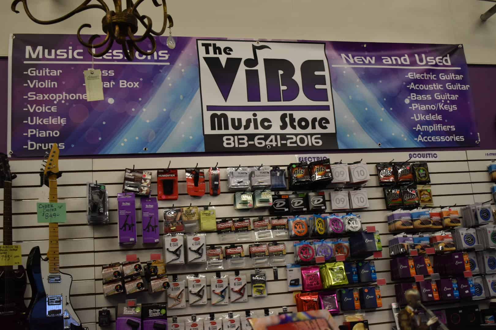 A fun, open jam session at The Vibe music store in Apollo Beach, Tuesday evening, Aug. 27 (Photo Gallery)