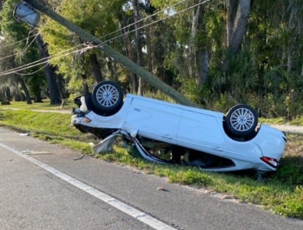 Car Crashes Into Utility Pole Sparking House Fire in Plant City