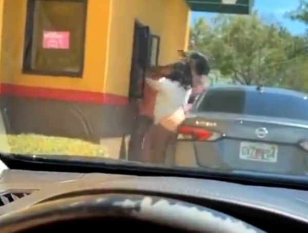 Only In Florida: One Wild Fight at a Popeye’s Chicken Drive-Thru