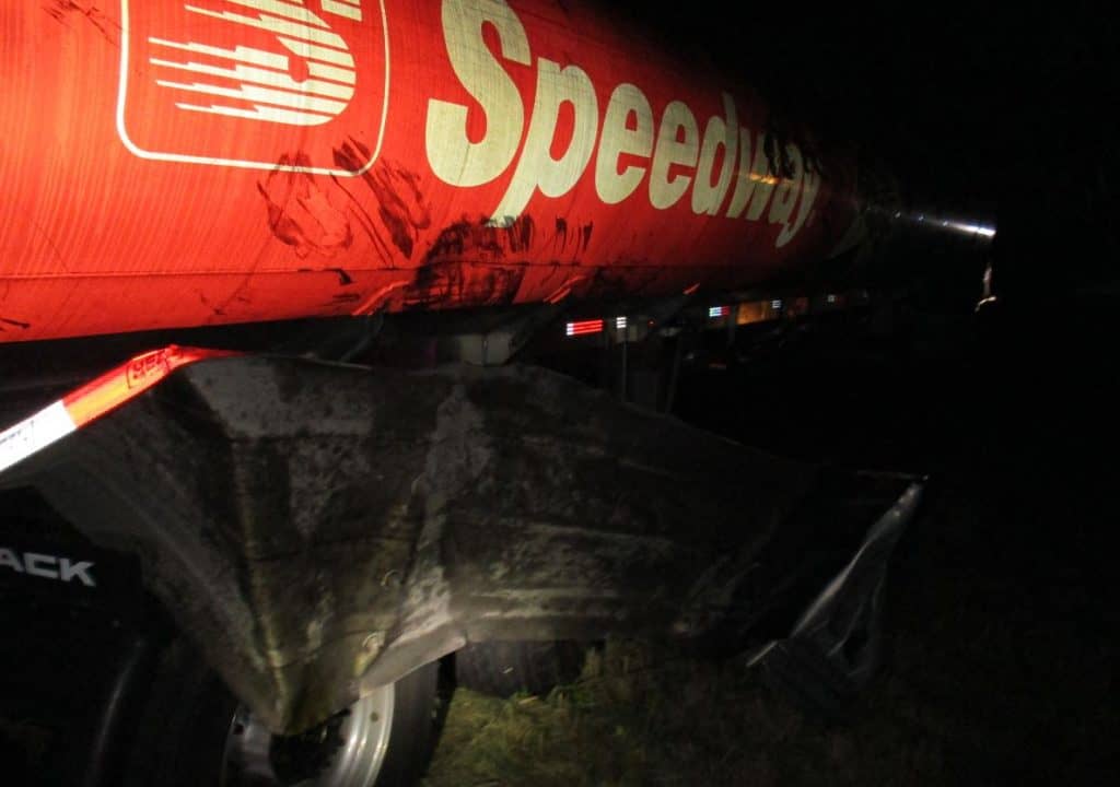 manatee county crash gas truck