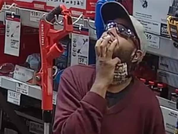 Florida Man Has A Hard Time Choosing A Pressure Washer To Steal From Lowes