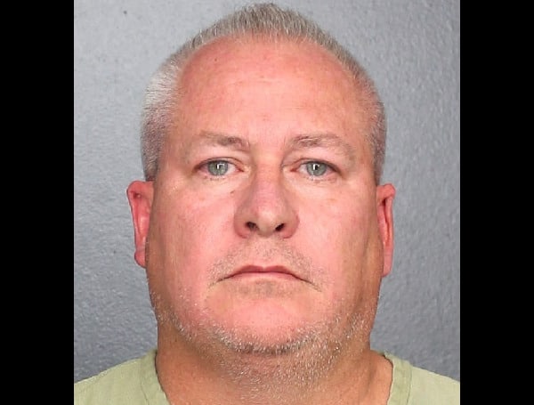 Former Florida Police Officer Gets 18+ Years For Attempting To Entice A 14-Year-Old Child For Sex