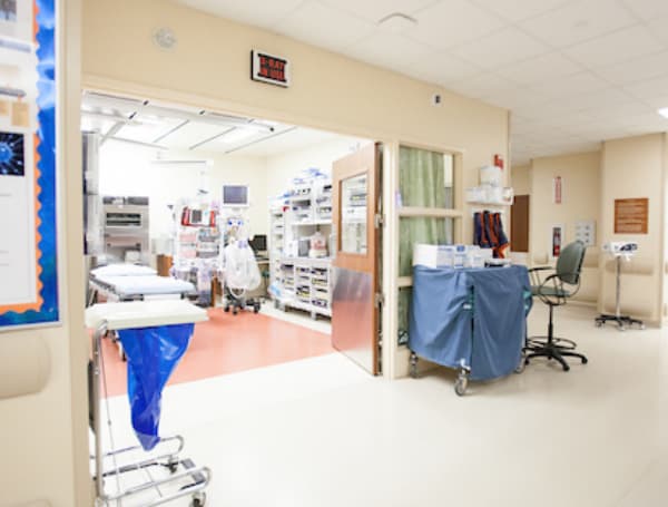 Florida COVID-19 Hospitalizations, Deaths Decline