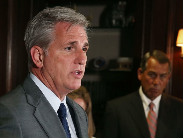 High-Profile Conservatives Pressure McCarthy To Remove Cheney, Kinzinger From House GOP