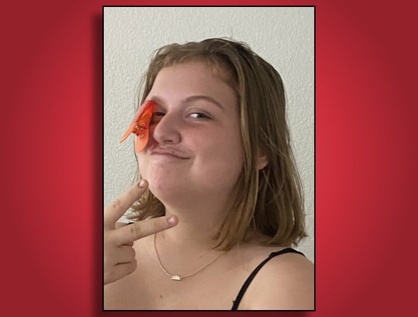 Pasco Sheriff Searching For 17-Year-Old Selenia Medinas-Watts, Last Seen In Lutz