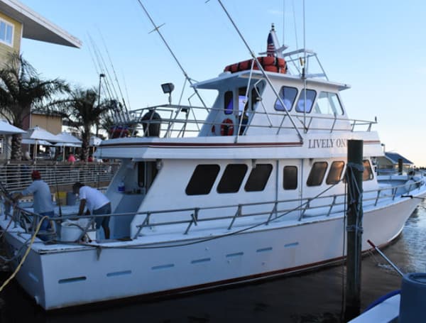 First-Timers Guide To Chartering A Fishing Boat In Florida