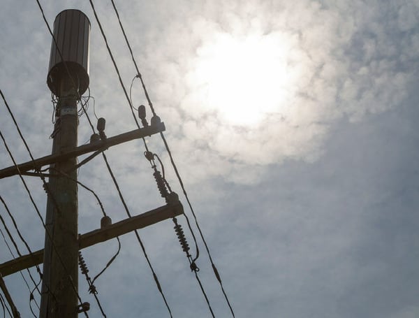 Florida Power & Light Seeks Rate Hike To Recover Hurricane Costs