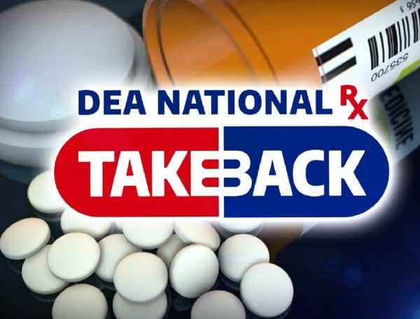 Sarasota Police Department Partners With DEA For National Prescription Drug Take-Back Day