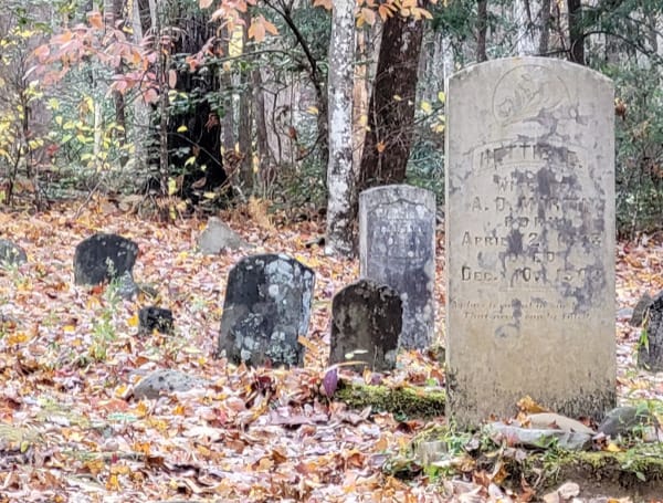 Graveyard Ghosts: Mountain Woman Buried In Her Rocking Chair