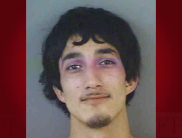 Florida Man With Warrants Arrested After Posting Pictures Of Himself Online With Stolen Guns