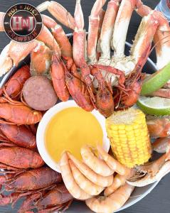 Hot N Juicy Crawfish Announces Grand Opening Celebration of New Kissimmee, FL., Location