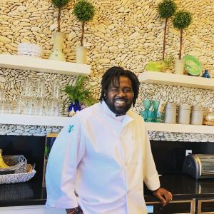 Bahamian ‘Energy Chef’ Horatio Alexander Featured by TheLuxeList.com