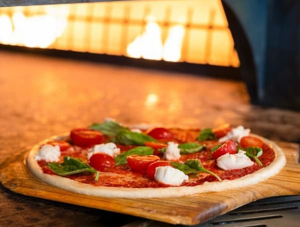 Free Pizza Next Week With No Purchase At New Blaze Pizza In Land O’ Lakes