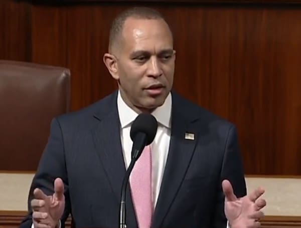 Hakeem Jeffries Snaps Back At CNBC Host Pressing Him On Dems’ Role In Inflation