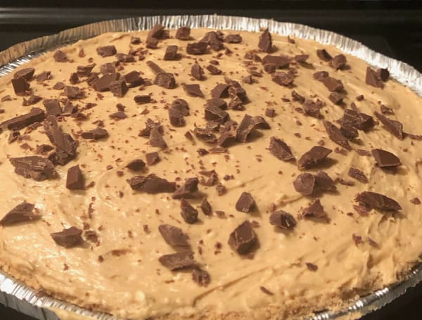 Spread The Sunshine With Carolyn: Mama’s Peanut Butter Pie Recipe