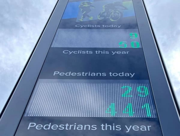 Tampa Installs First Eco-Counter To Track Pedestrian And Bicycle Traffic