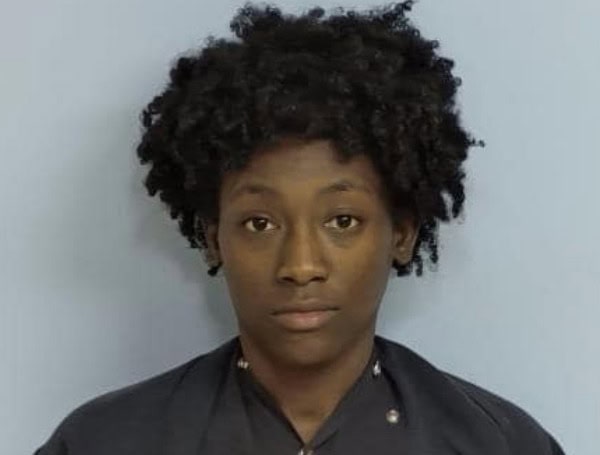 Mississippi Woman Arrested For Cashing Stolen $15,000 Check From Florida Company