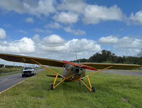 Small Plane From Fort Myers To Bartow Makes Emergency Landing On Polk County Highway